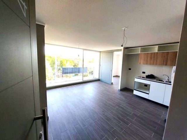 Av. Bilbao / Holanda Depto 2D Amplios 2 Baños 2 Estac. 1Bdega Terraza