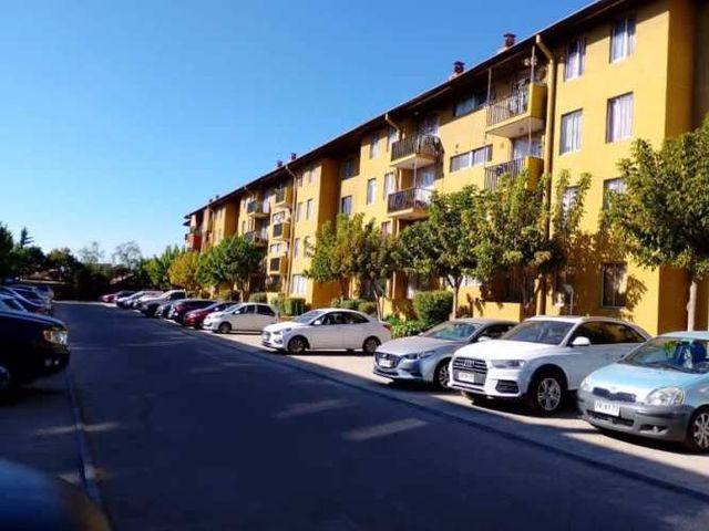 DEPARTAMENTO FRENTE MALL TOBALABA 3D 1B