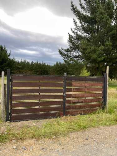 Amplia Parcela con Entorno Natural Único (130459)