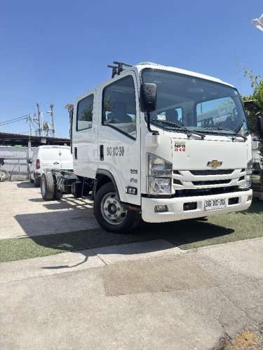 NPR 816 D/C seminuevo