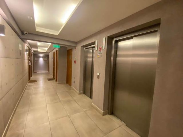 OFICINA HOCHSTETTER EDIFICIO UNO-K