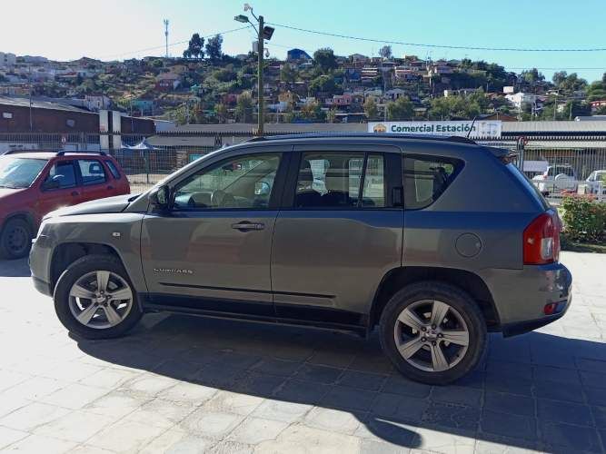 Vendo fiel jeep compass 2013 4x4