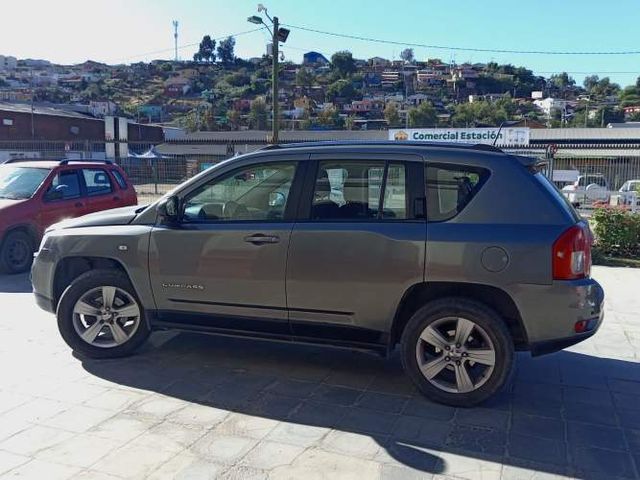 Vendo fiel jeep compass 2013 4x4