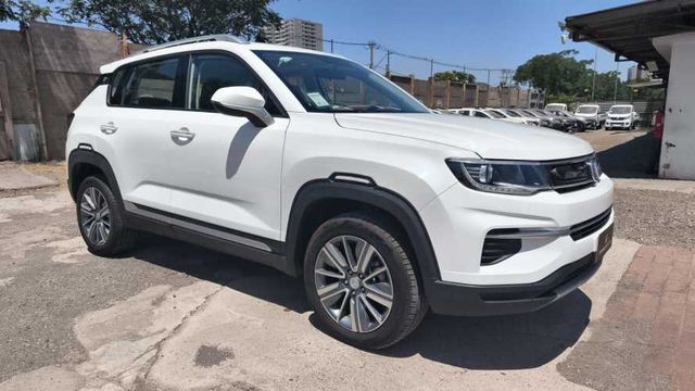 CHANGAN CS35 PLUS LUXURY MT BLANCO AÑO 2024