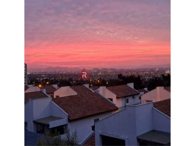 VENTA CASA EN ÁLVARO CASANOVA, PEÑALOLÉN