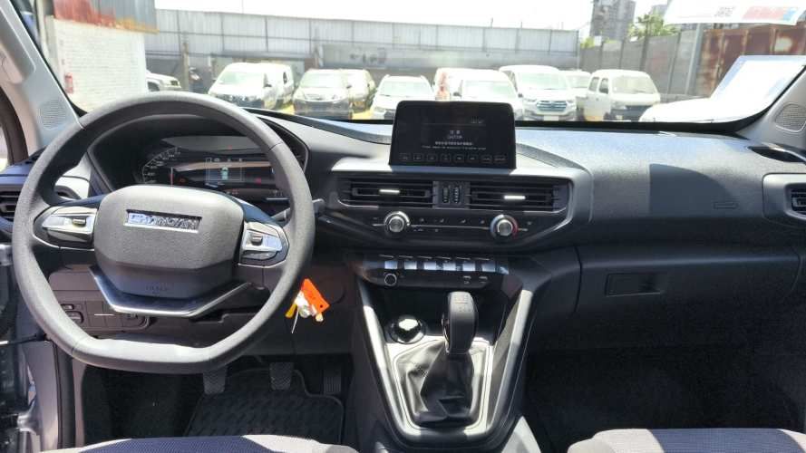 CHANGAN HUNTER MT GRIS AÑO 2024