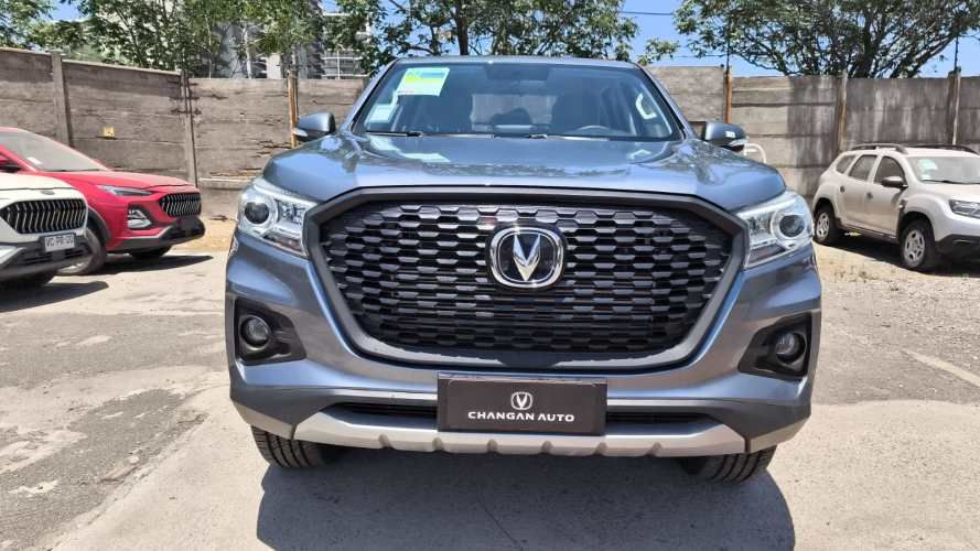 CHANGAN HUNTER MT GRIS AÑO 2024