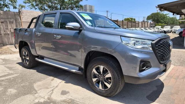 CHANGAN HUNTER MT GRIS AÑO 2024