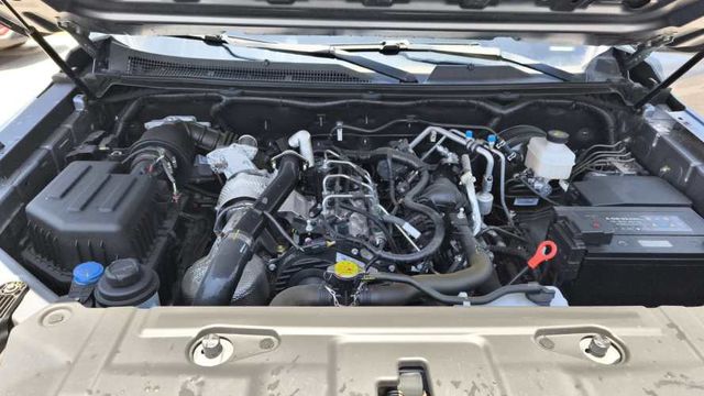 CHANGAN HUNTER MT GRIS AÑO 2024