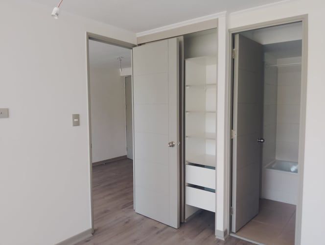 Se arrienda depto 1D+1B en Santiago Centro, cerca a metro Cumming.