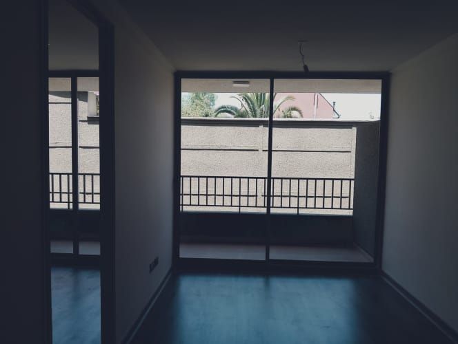 Se arrienda depto 1D+1B en Santiago Centro, cerca a metro Cumming.