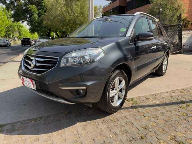 RENAULT KOLEOS DYNAMIQUE 2.5 AUT BOSE LAS CONDES 2012