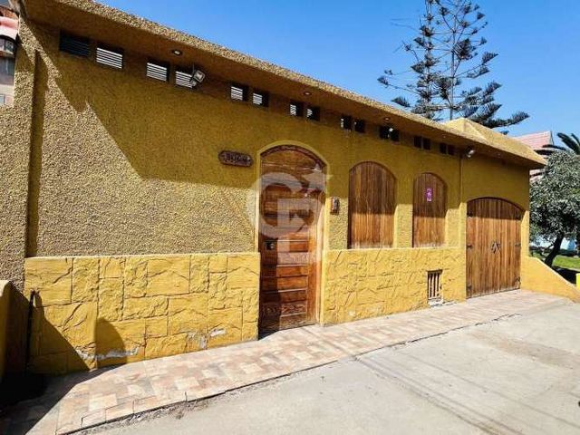 Linda Casa Villa Los Flamencos, Sector Norte