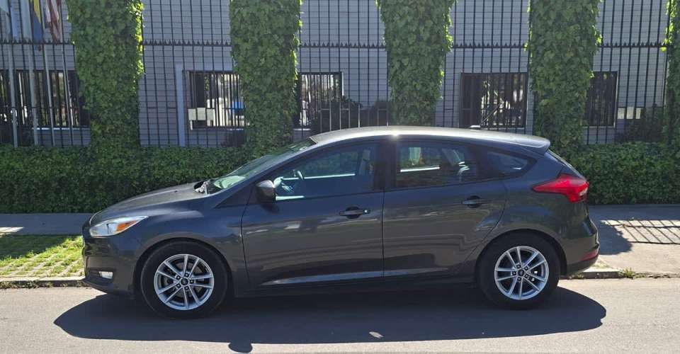 FORD FOCUS 2019 IMPECABLE 40.000 KM. AUTOMATICO 1 DUEÑO.