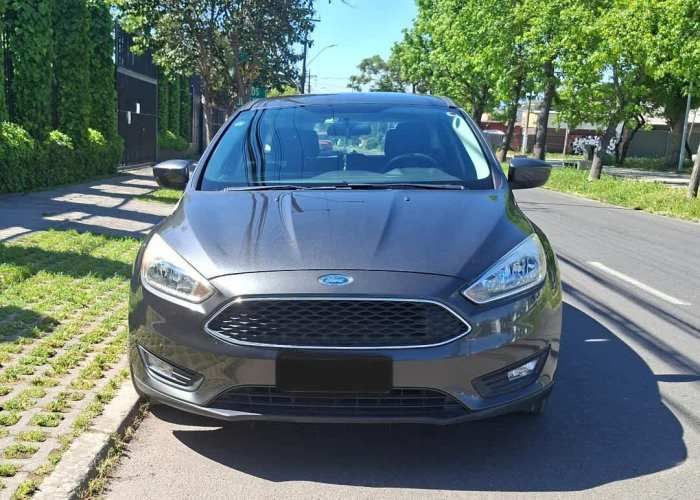 FORD FOCUS 2019 IMPECABLE 40.000 KM. AUTOMATICO 1 DUEÑO.
