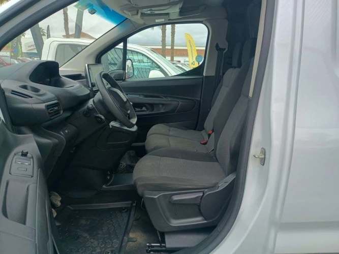 PEUGEOT PARTNER 2024