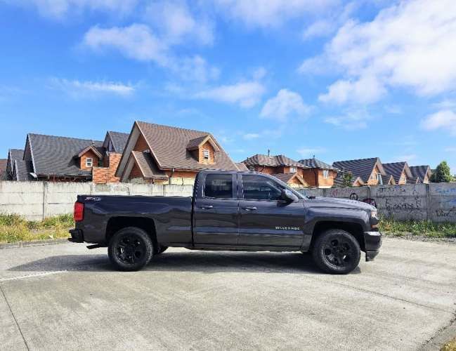 Chevrolet New Silverado Z71 Full 2017 4x4 AT 5.3