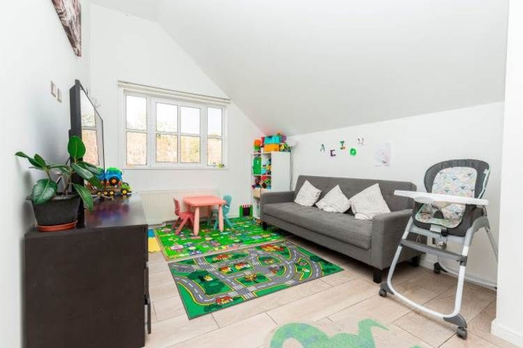 EXCLUSIVO DEPARTAMENTO EN CONDOMINIO CASONAS PATAGONIA VIRGIN, FRUTILLAR, 4D + 4B + SALA ESTAR + TERRAZA.