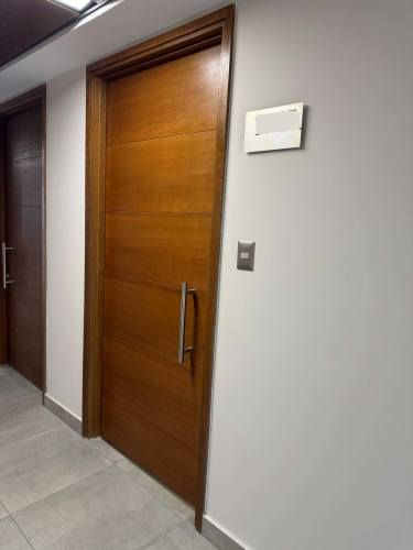 ARRIENDO OFICINA MODERNA EN EDIFICIO DA VINCI, PUERTAS DE CHICUREO