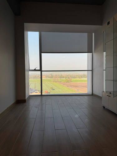 ARRIENDO OFICINA MODERNA EN EDIFICIO DA VINCI, PUERTAS DE CHICUREO