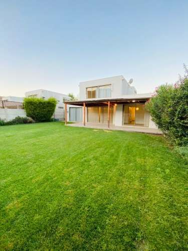 CONECTIVIDAD A SANTIAGO, CARRETERA SAN MARTIN, RUTA 5 Y AUTOPISTA NOR ORIENTE