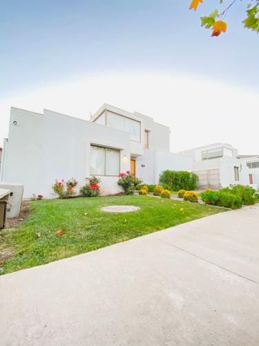 VENTA CASA SANTA ELENA DE CHICUREO CERCANO COLEGIOS PUMAHUE - PUCALAN - TRREWHELAS