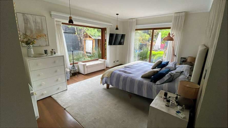 CASA CHILENA 1 PISO A PASOS COLEGIO PEDREGALES, 3D + 3B + Escritorio + P. Servicio + Piscina + Quincho