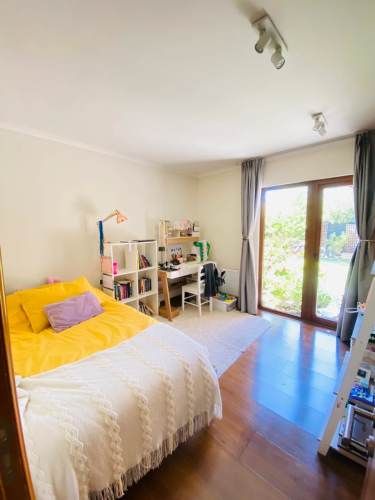 CASA CHILENA 1 PISO A PASOS COLEGIO PEDREGALES, 3D + 3B + Escritorio + P. Servicio + Piscina + Quincho