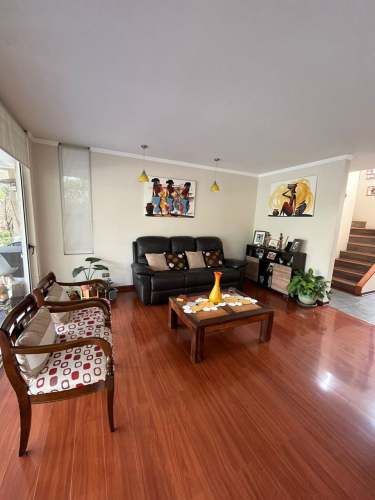 CONECTIVIDAD A SANTIAGO, CARRETERA SAN MARTIN, RUTA 5 Y AUTOPISTA NOR ORIENTE