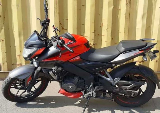 Pulsar 200NSFI Por no uso.