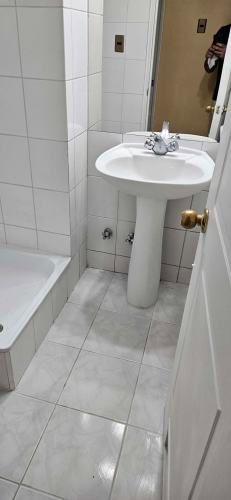 Venta Depto Lord Cochrane 3d 2b 1 estac.