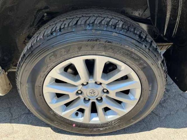 TOYOTA 4RUNNER LIMITED 6211 - 2014 | 172