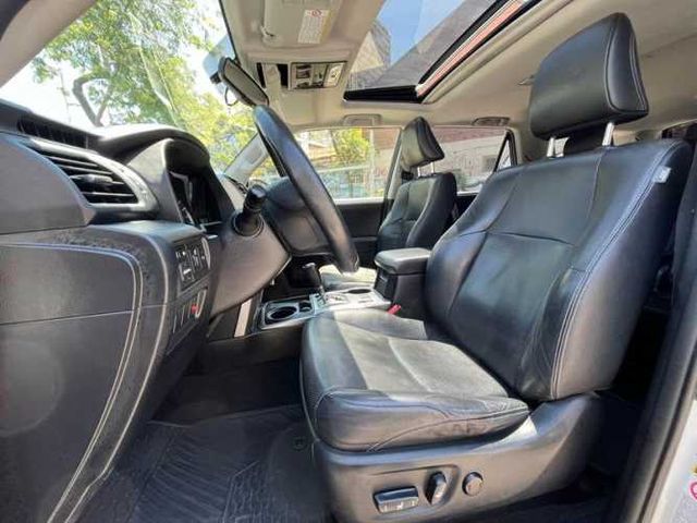 TOYOTA 4RUNNER LIMITED 6211 - 2014 | 172