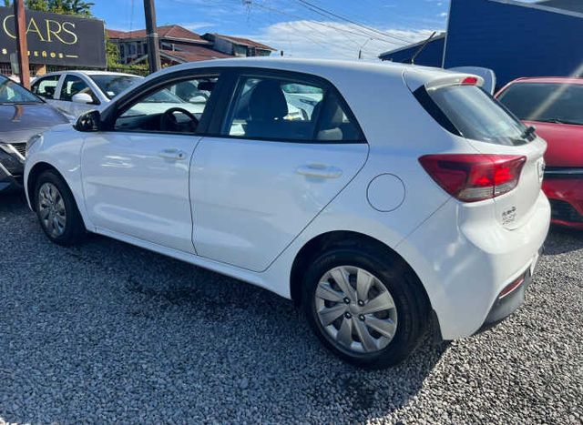 KIA RIO 5 2020