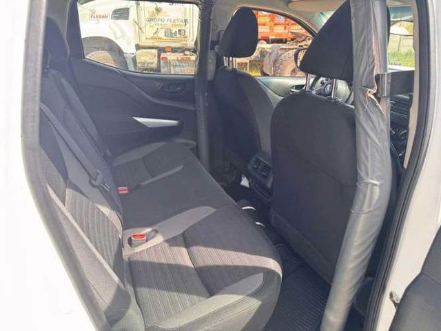 NISSAN NAVARA 2021