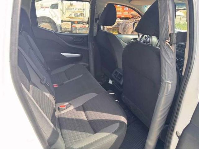 NISSAN NAVARA 2021