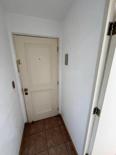 Piso 6/ Condominio Cerrado/ Estac & Bodega