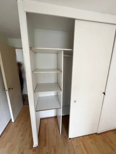 Piso 6/ Condominio Cerrado/ Estac & Bodega