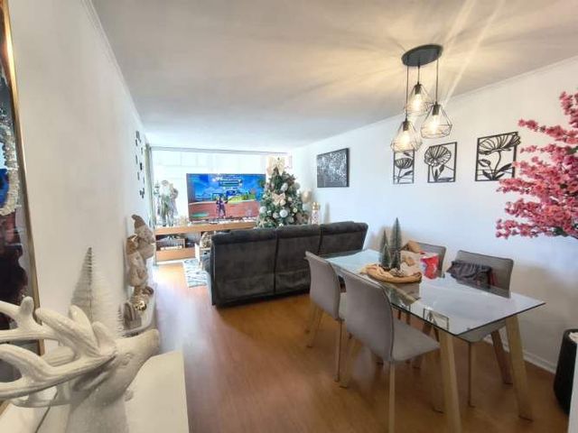 Se vende dpto. 2D1B+1E1B - Metro Chile España