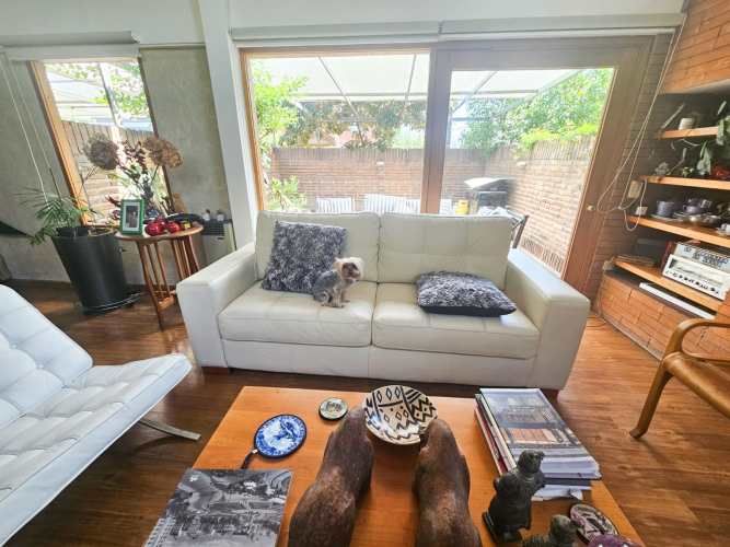 EXCELENTE CASA 4D 3B REMODELADA