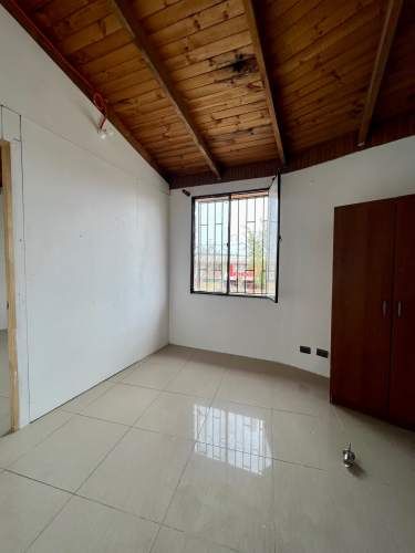 La Nogalada / Marcos Perez