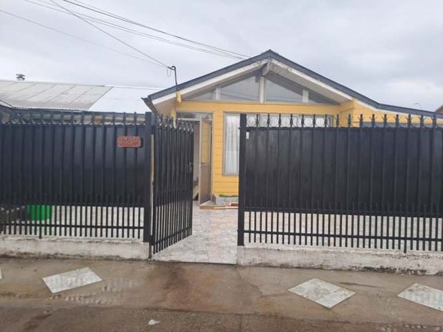 SE VENDE CASA REMODELADA EN VICTORIA
