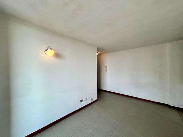 VENTA AMPLIO DEPARTAMENTO CERCANO A METRO PZA CHACABUCO