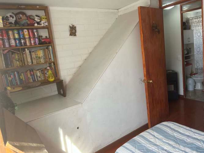 HERMOSA Y AMPLIA CASA EN TALAGANTE