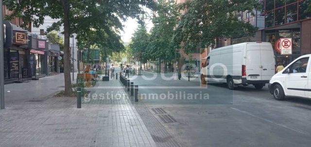 VENTA OFICINA PROVIDENCIAS A PASOS DE METRO LOS LEONES