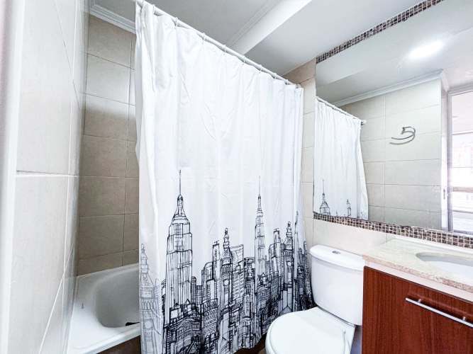 LORD COCHRANE A PASOS DE LA ALAMEDA 1D-1B