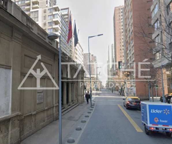 MODERNO DEPARTAMENTO EN EL MEJOR SECTOR DE SANTIAGO CENTRO