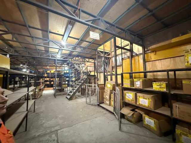 Arriendo Local - Galpón Comercial