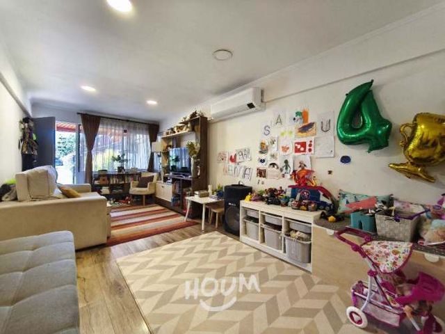 Casa en Avenida Simón Bolívar