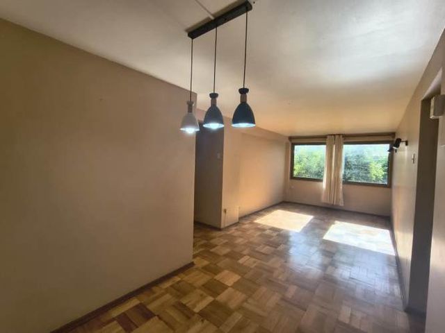 Se vende 3D2B+1E - Barrio Brasil/ Metro Cumming